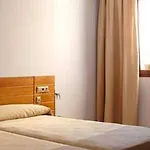 Ribera Del Duero Hotel 3*