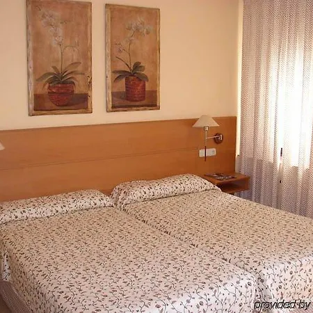 Ribera Del Duero Hotel 3*