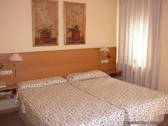 Ribera Del Duero Hotel 3*